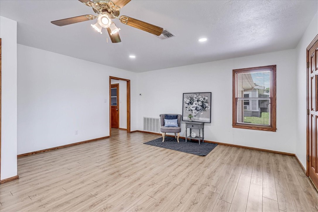 10730 Emmord Loop Property Photo 2