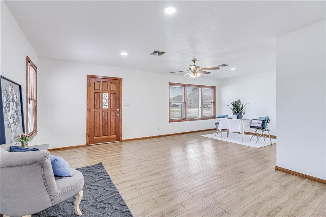 10730 Emmord Loop Property Photo 3