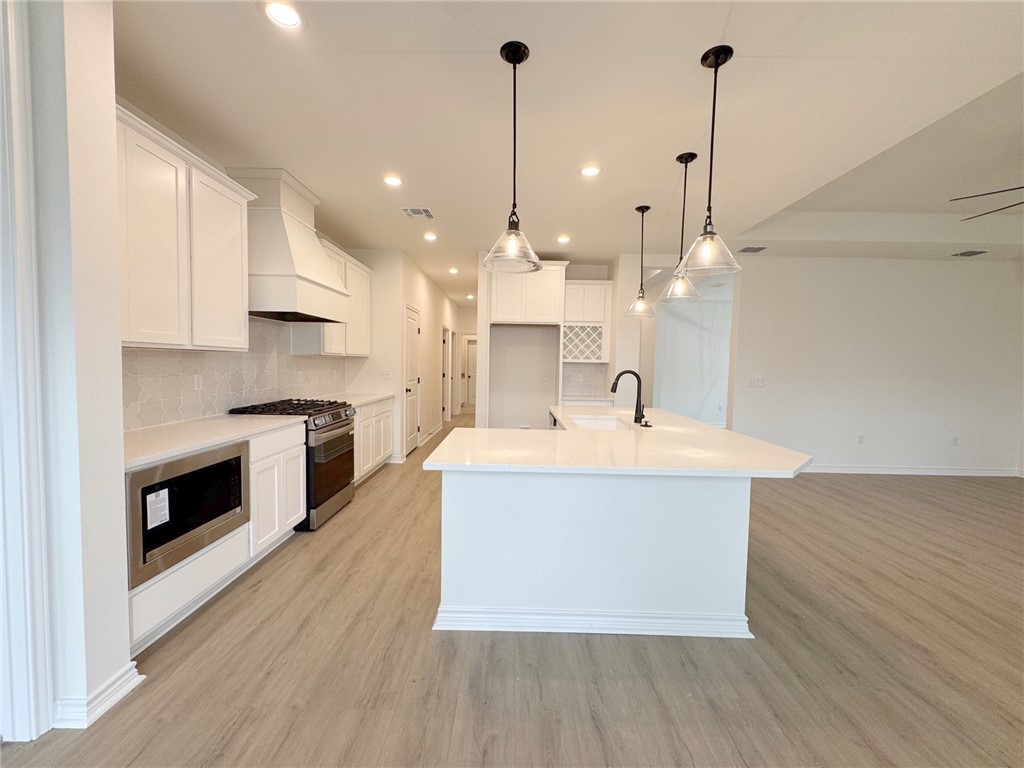 2613 Lannister Property Photo 7