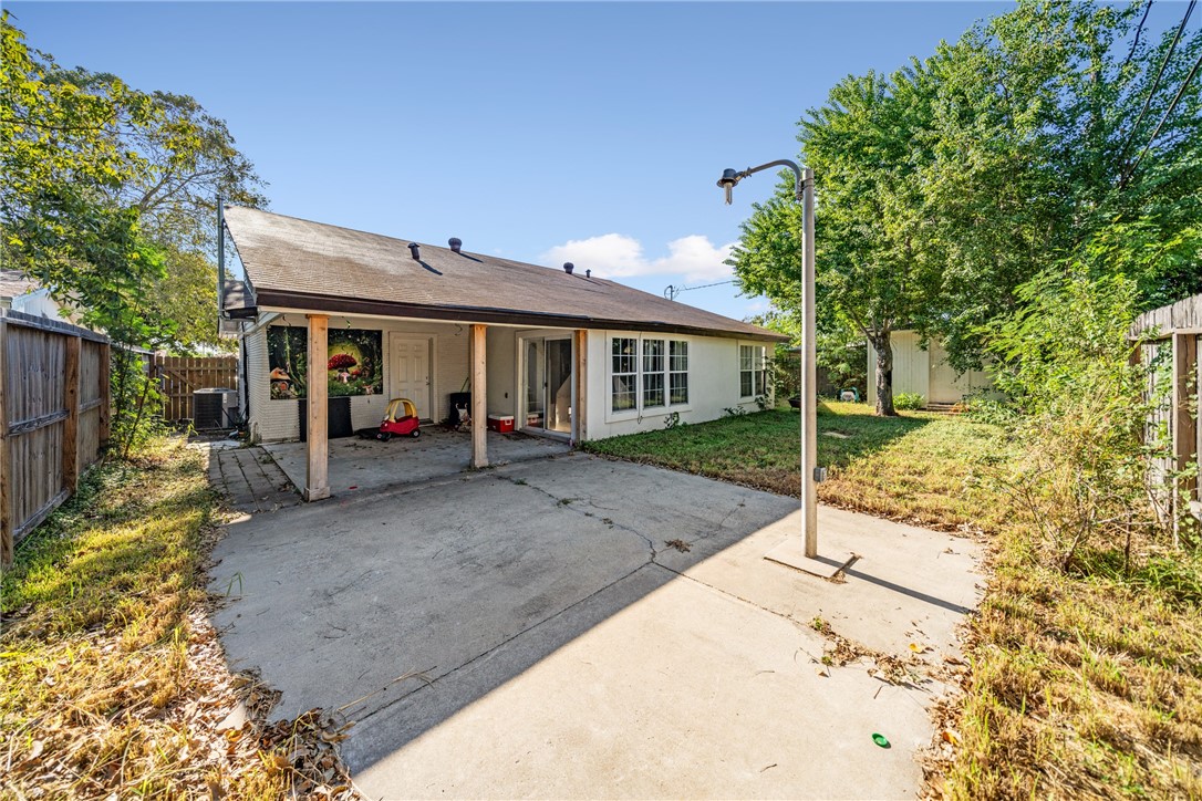 1333 Prince Dr Property Photo 25