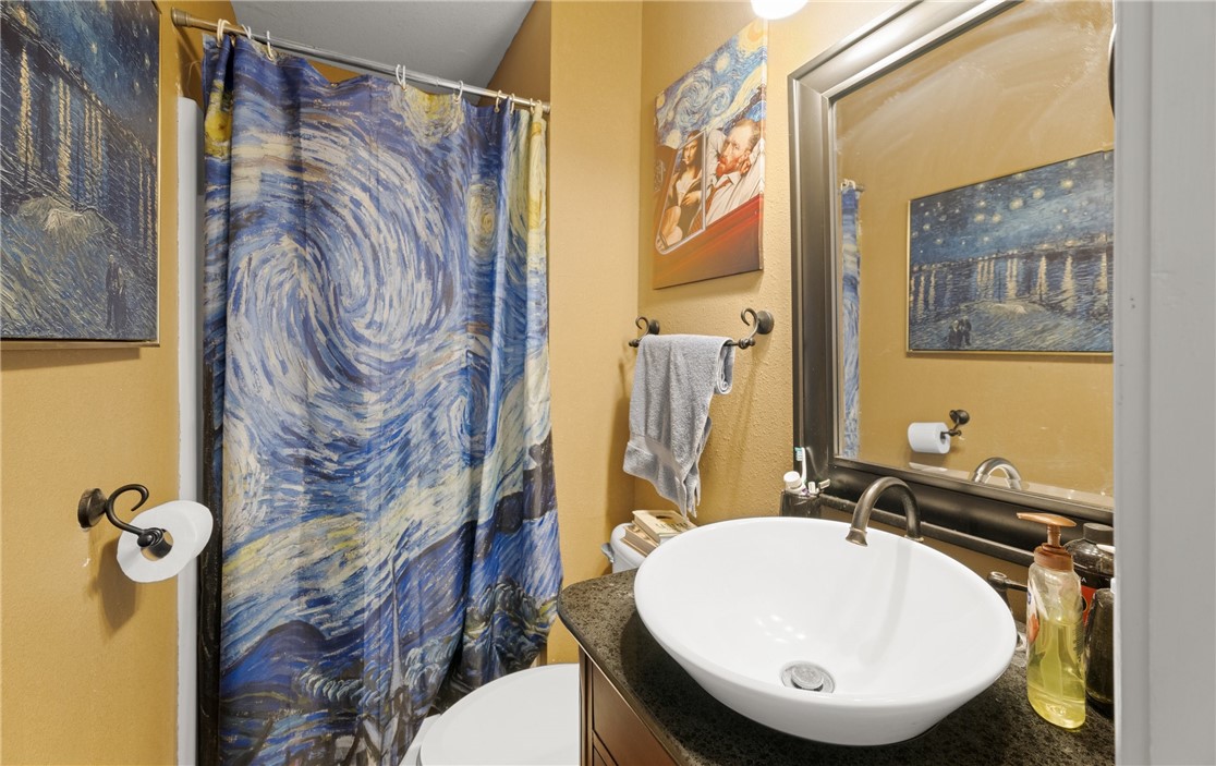 1402 N Chaparral St Property Photo 15