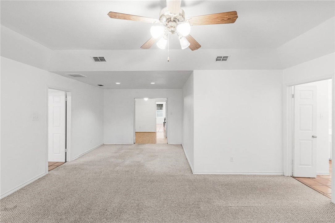 4205 River Hill Dr Property Photo 21