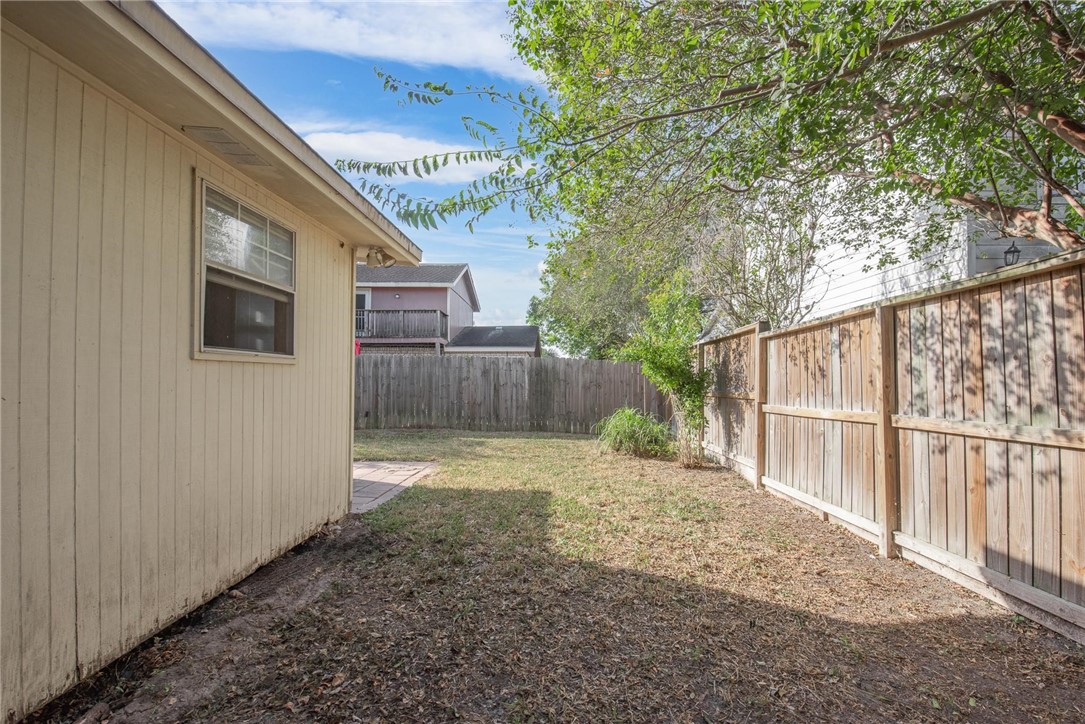 4205 River Hill Dr Property Photo 35