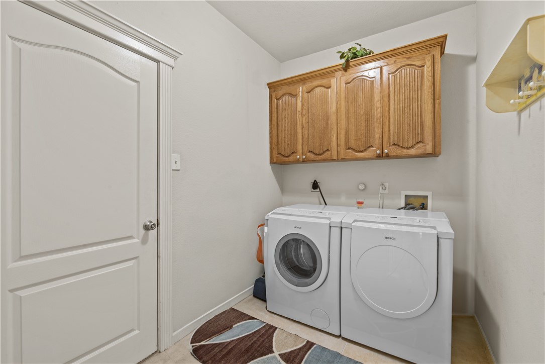 13806 Whitecap Blvd Property Photo 35