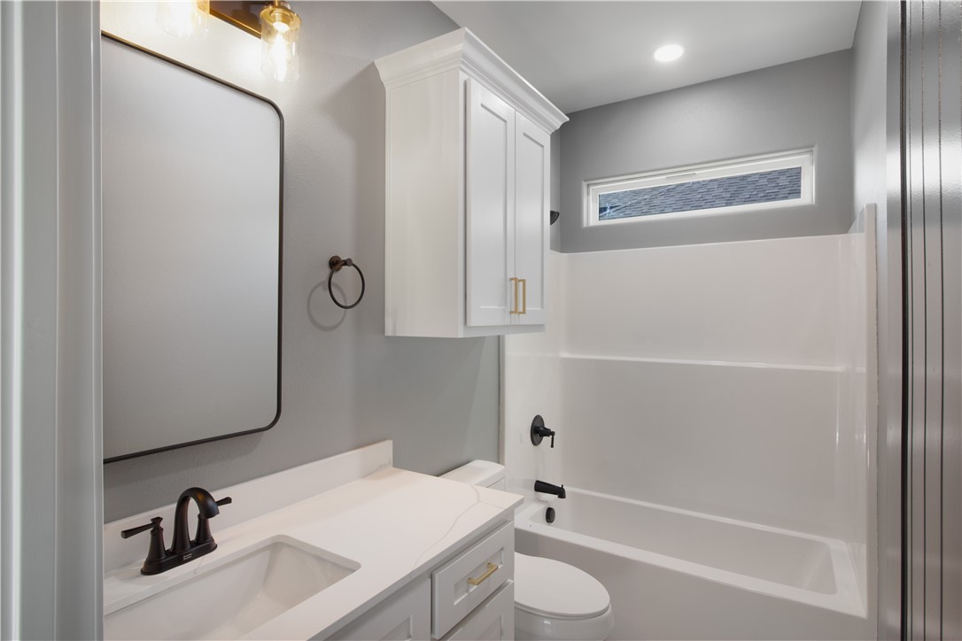 3641 Rebecca Dr Property Photo 16
