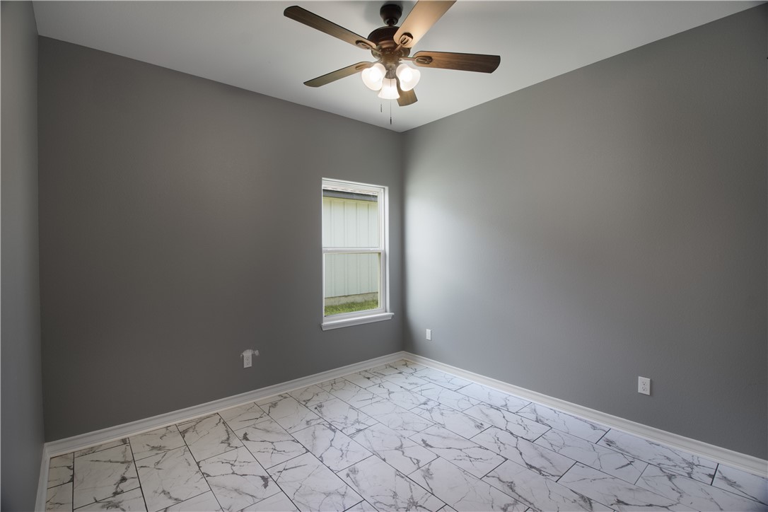 3641 Rebecca Dr Property Photo 17