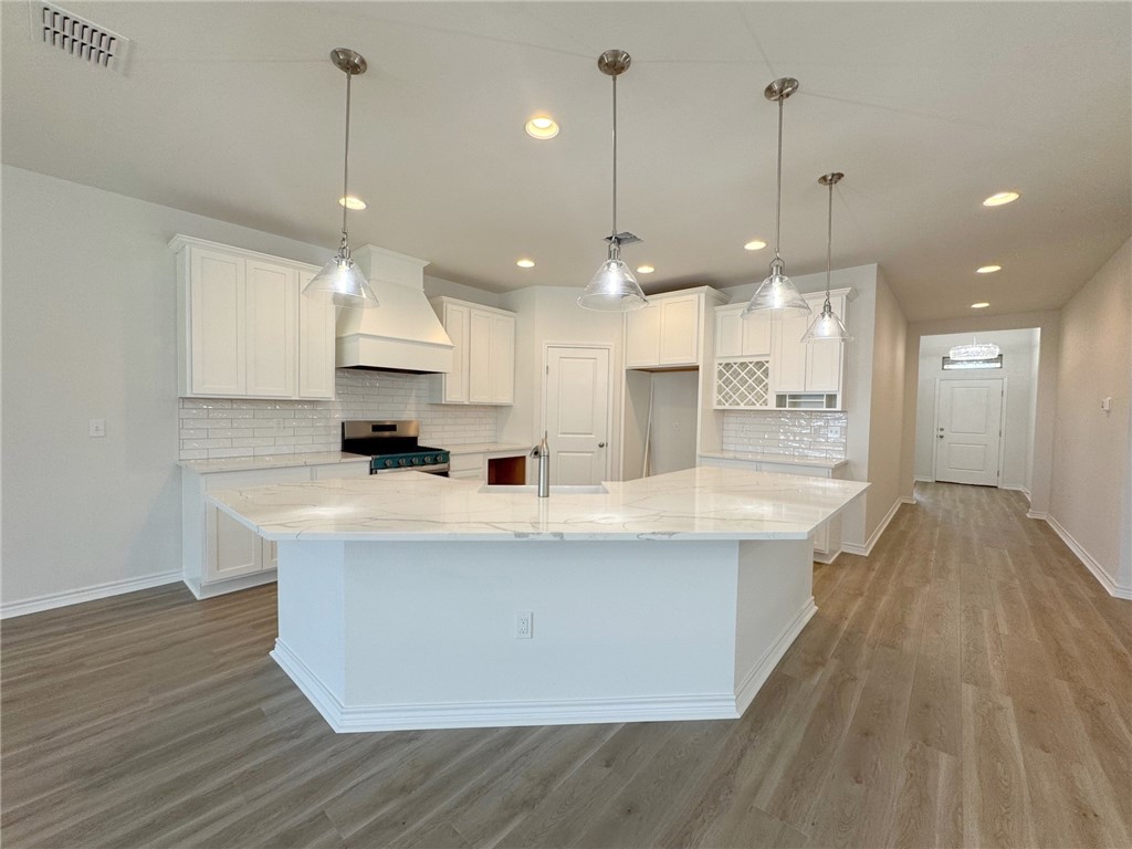 2550 Las Estrellas St Property Photo 2