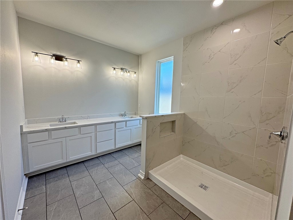 106 Broad Oak Dr Property Photo 16