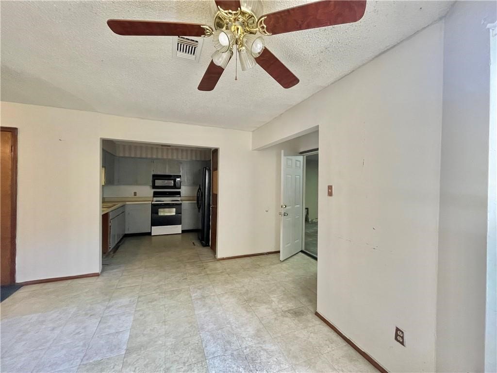 4401 River Valley Dr 205 Property Photo 8