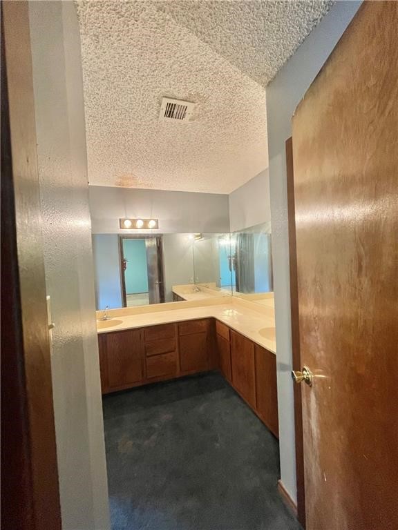 4401 River Valley Dr 205 Property Photo 25