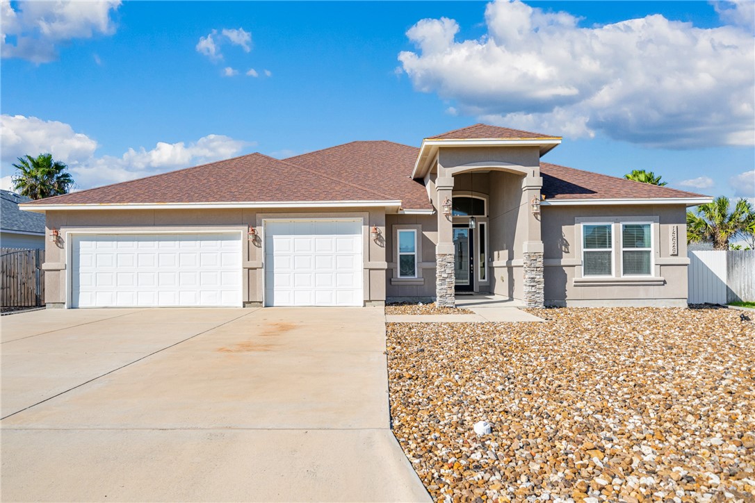 15629 Escapade St Property Photo 1