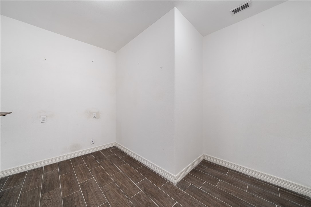 15629 Escapade St Property Photo 22