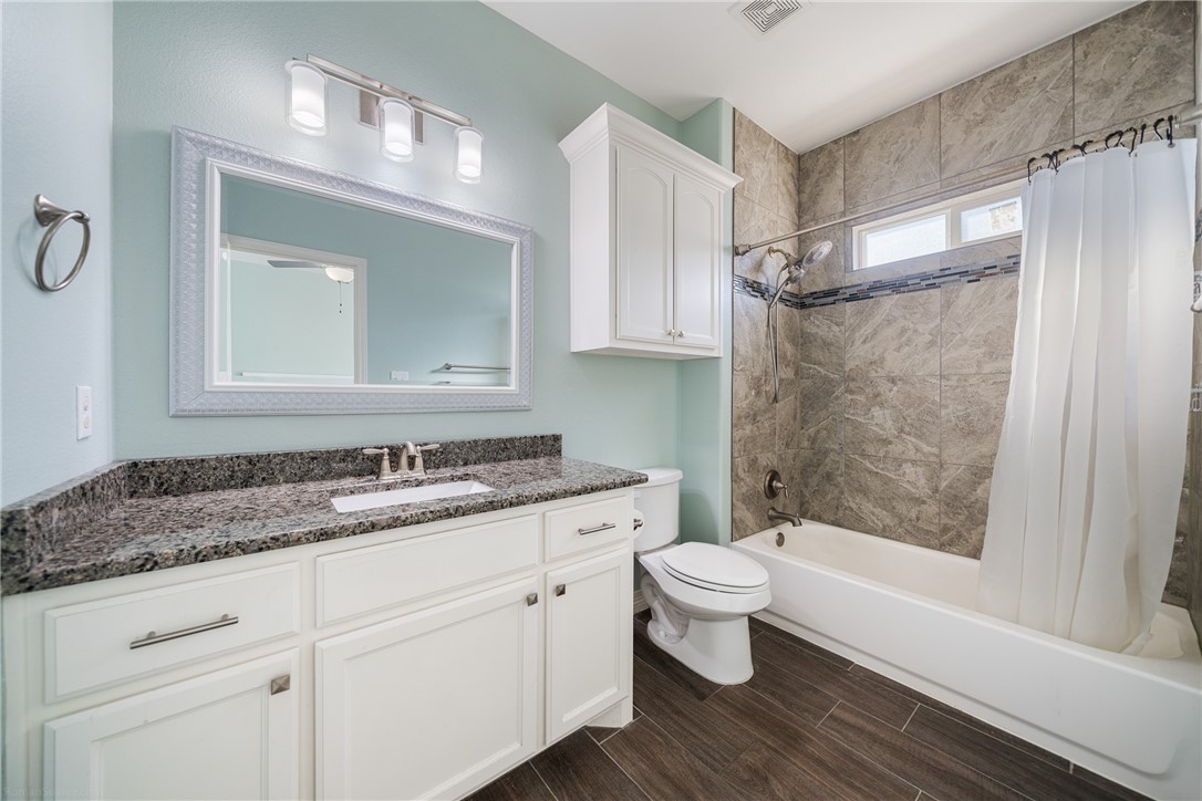 15629 Escapade St Property Photo 26