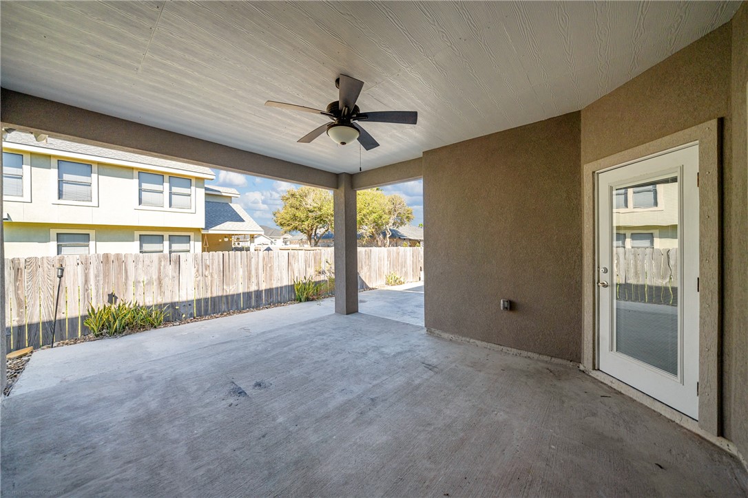 15629 Escapade St Property Photo 30