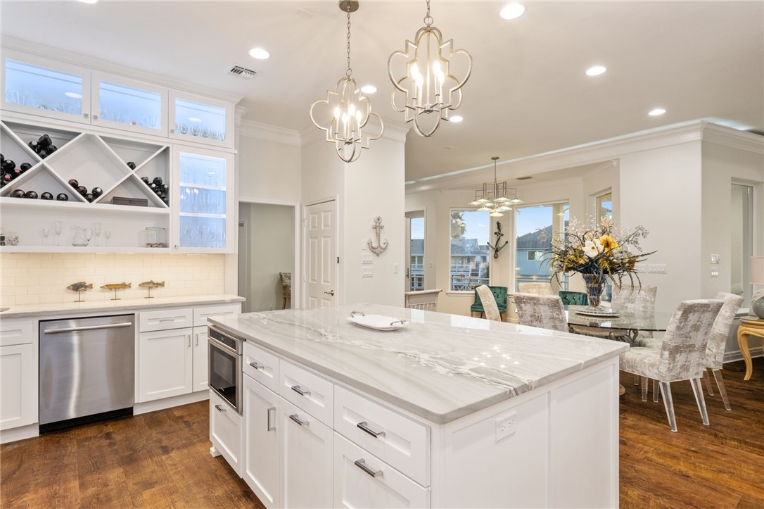 10 Kingfisher Property Photo 6