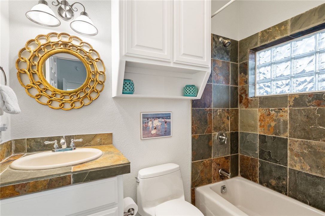 10 Kingfisher Property Photo 32