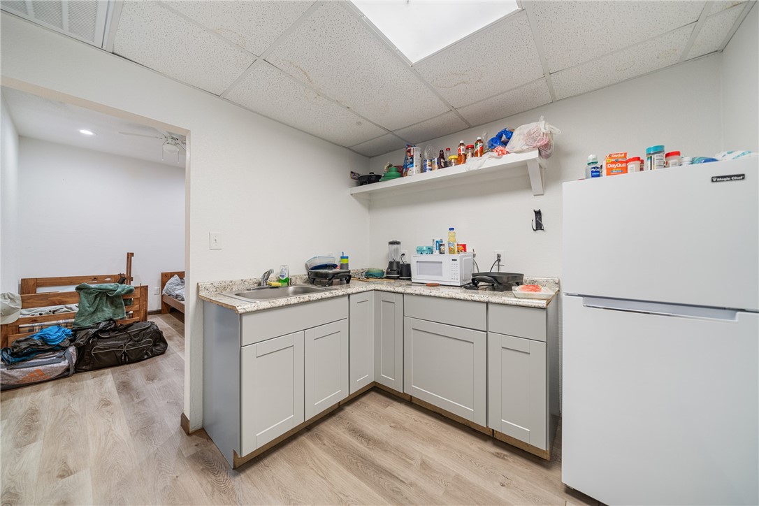 721 Nas Dr Property Photo 17