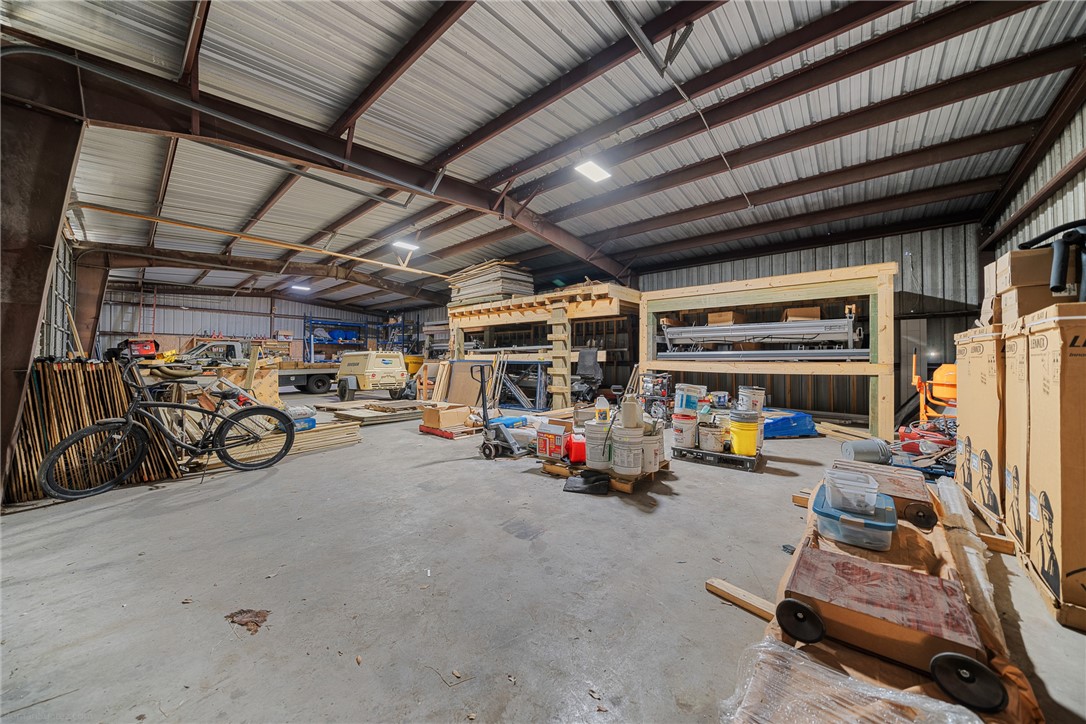 721 Nas Dr Property Photo 25