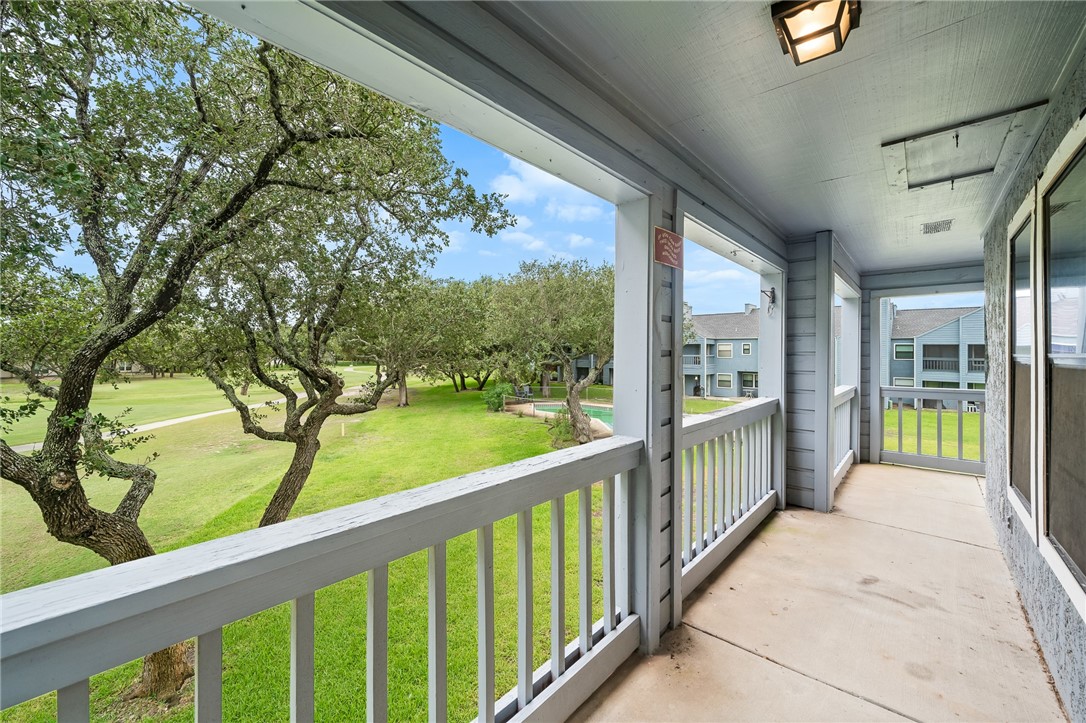 209 Forest 214 Property Photo 33