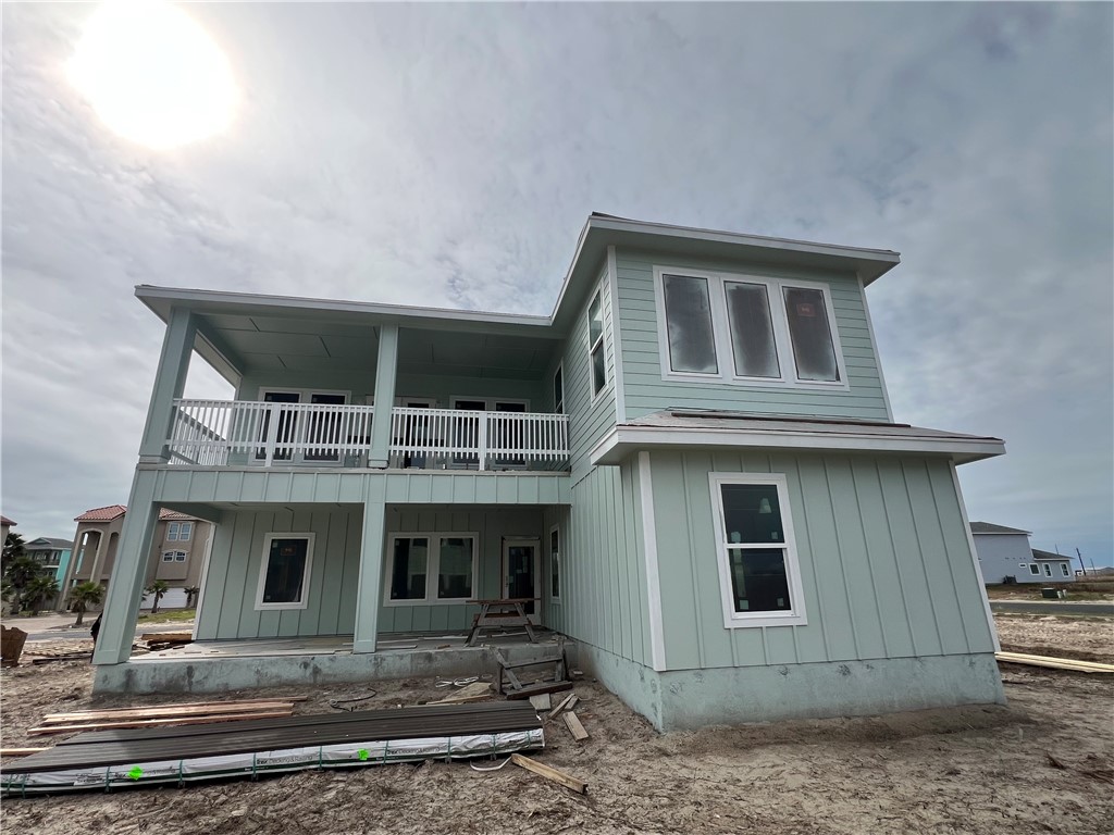 138 Sea Air Property Photo 3