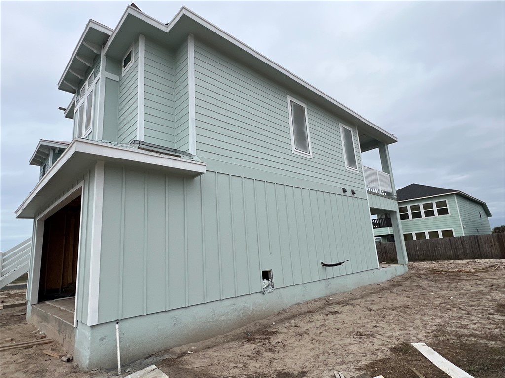 138 Sea Air Property Photo 5