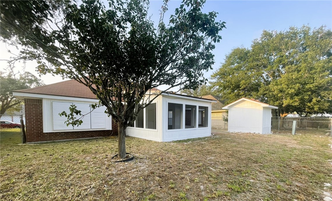 2992 Lakeview Dr E Property Photo 19