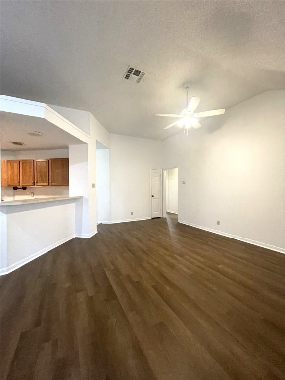 2992 Lakeview Dr E Property Photo 30