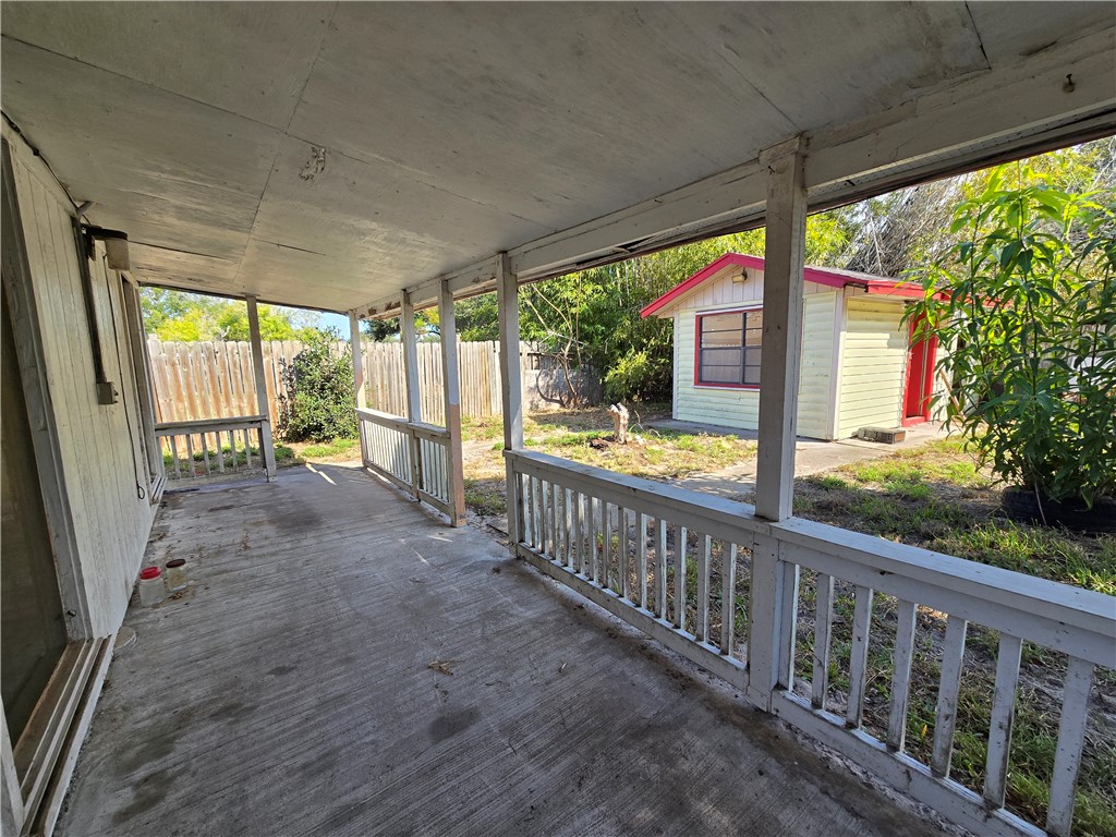 3317 Otranto Dr Property Photo 16