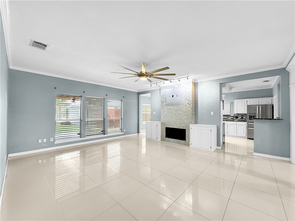 4533 Cedar Pass Dr Property Photo 9