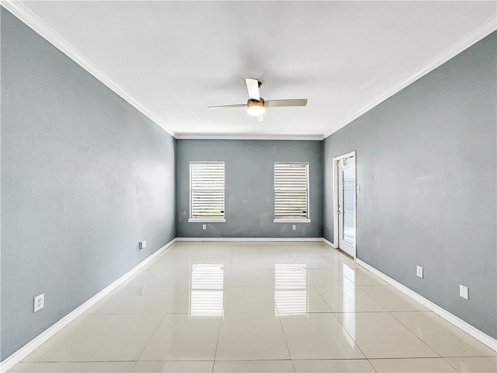 4533 Cedar Pass Dr Property Photo 20