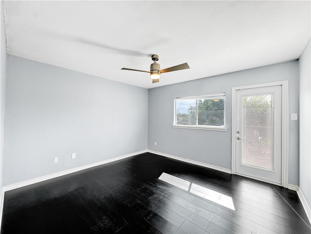 4533 Cedar Pass Dr Property Photo 26