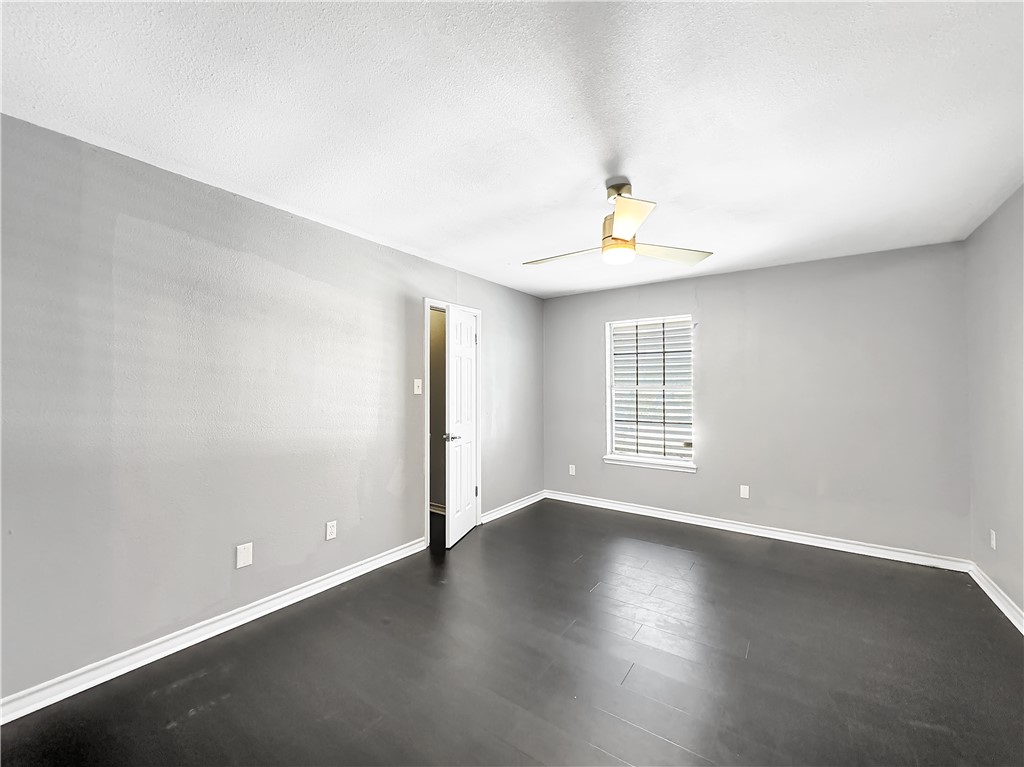 4533 Cedar Pass Dr Property Photo 27