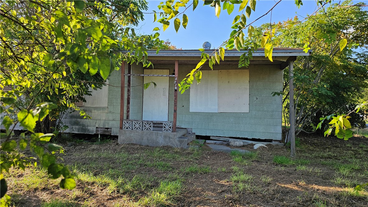 4525 Southwood St Property Photo