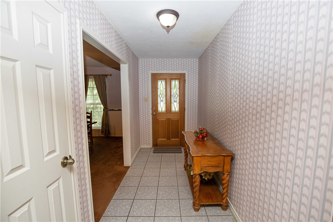 4713 Meadowlark Lane Property Photo 9