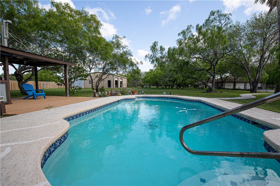 4713 Meadowlark Lane Property Photo 33