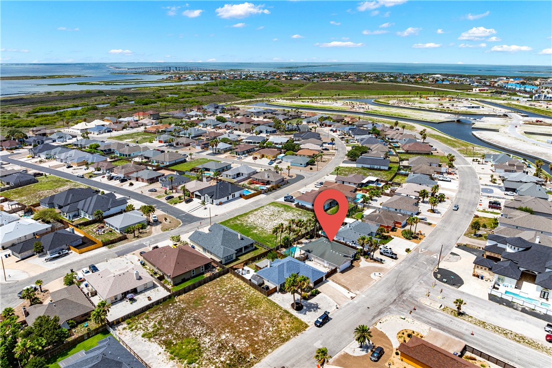 14825 Dasmarinas Dr Property Photo 17