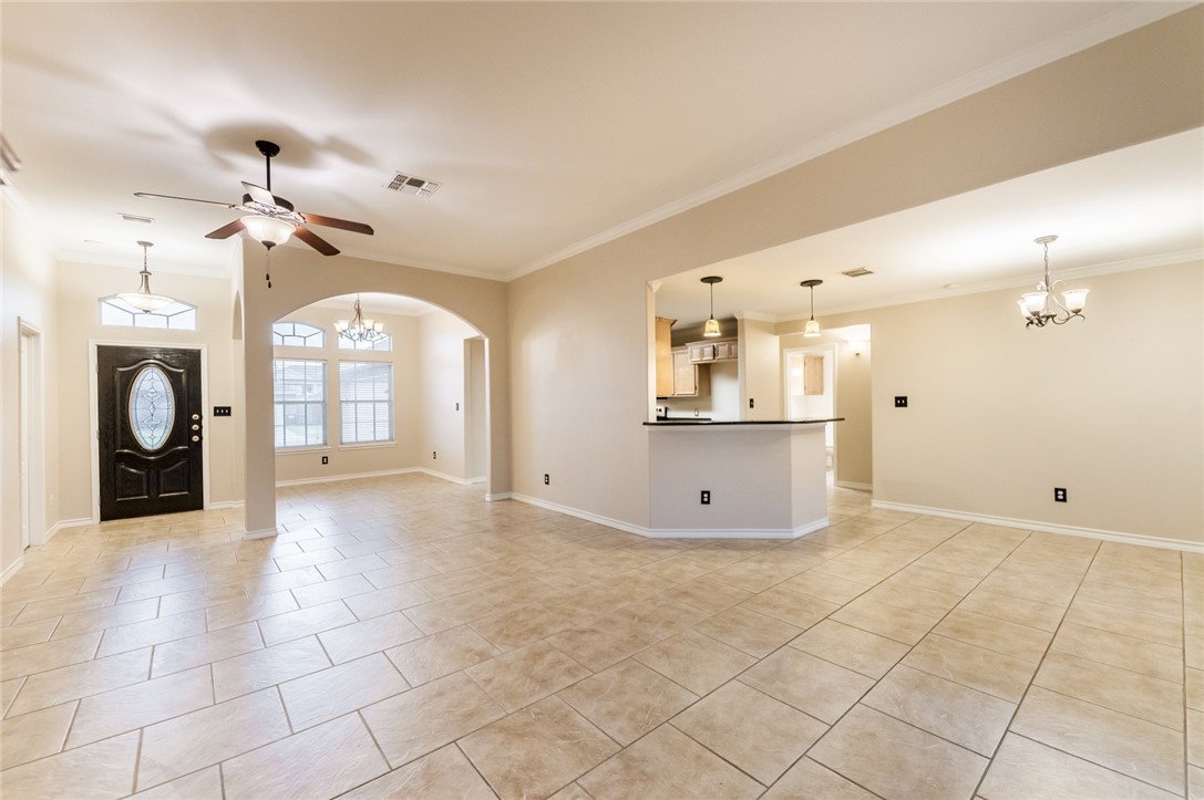 6825 Wall St Property Photo 2