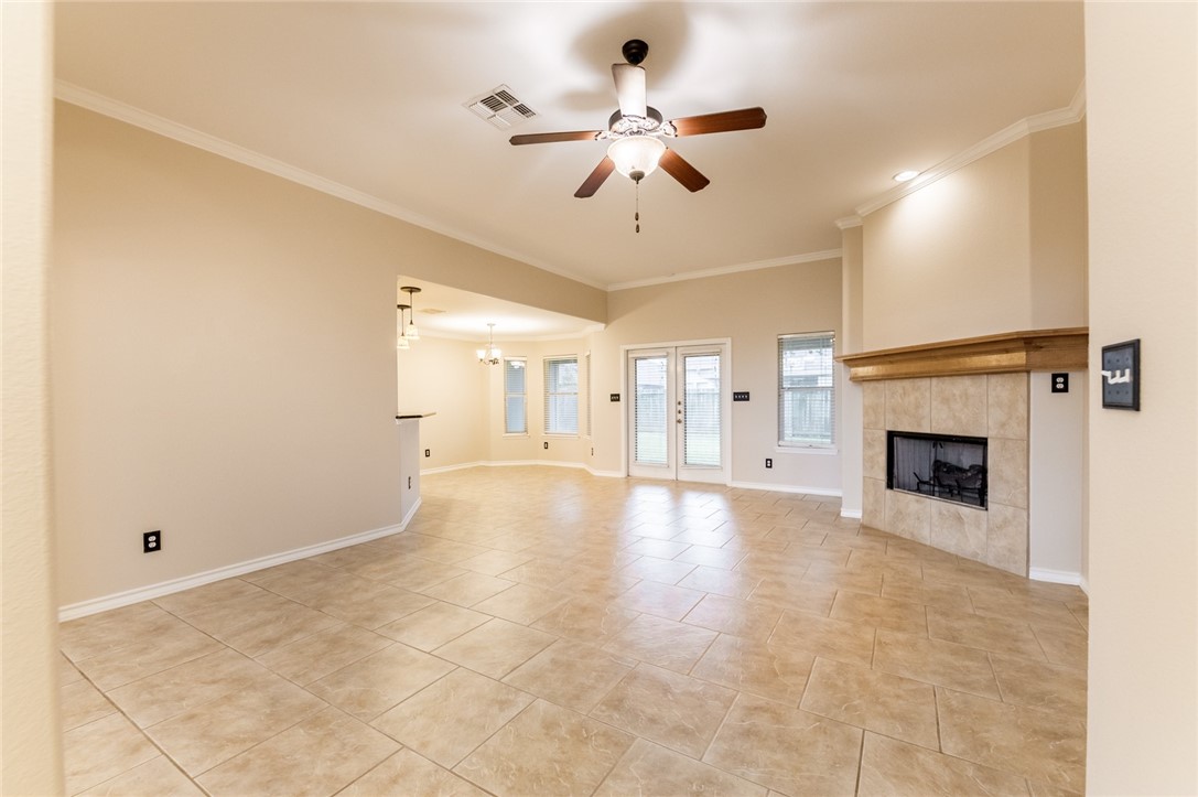 6825 Wall St Property Photo 6