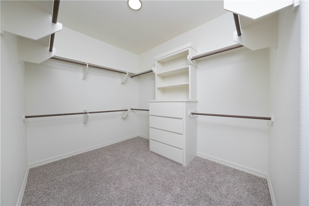 1402 Lois Chesney St Property Photo 23