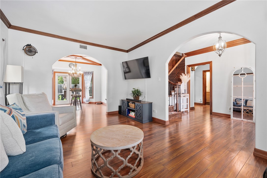 208 Doral Property Photo 5