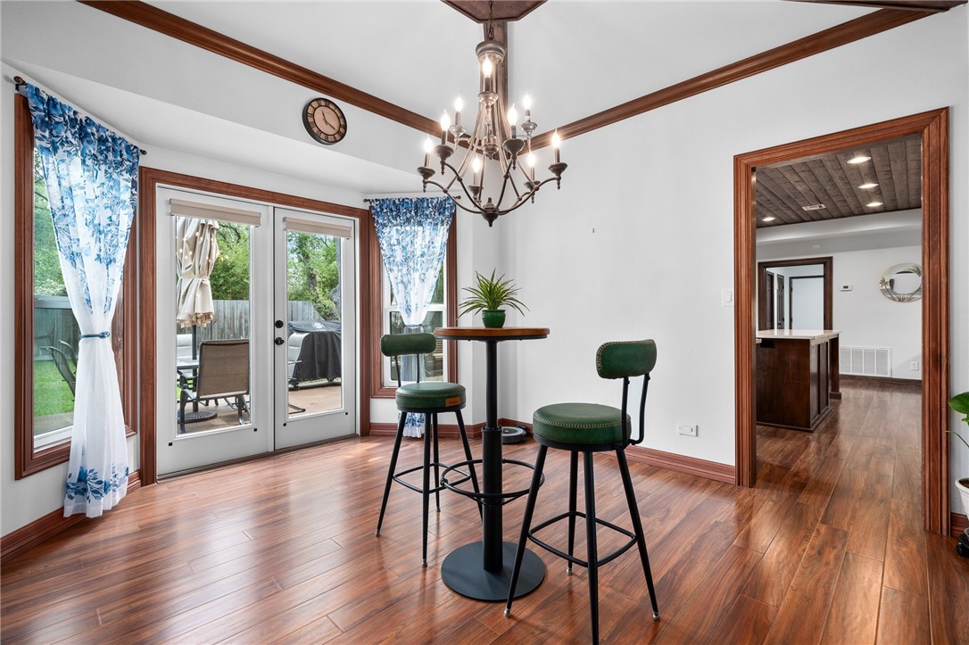 208 Doral Property Photo 6