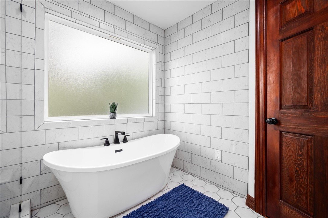 208 Doral Property Photo 23