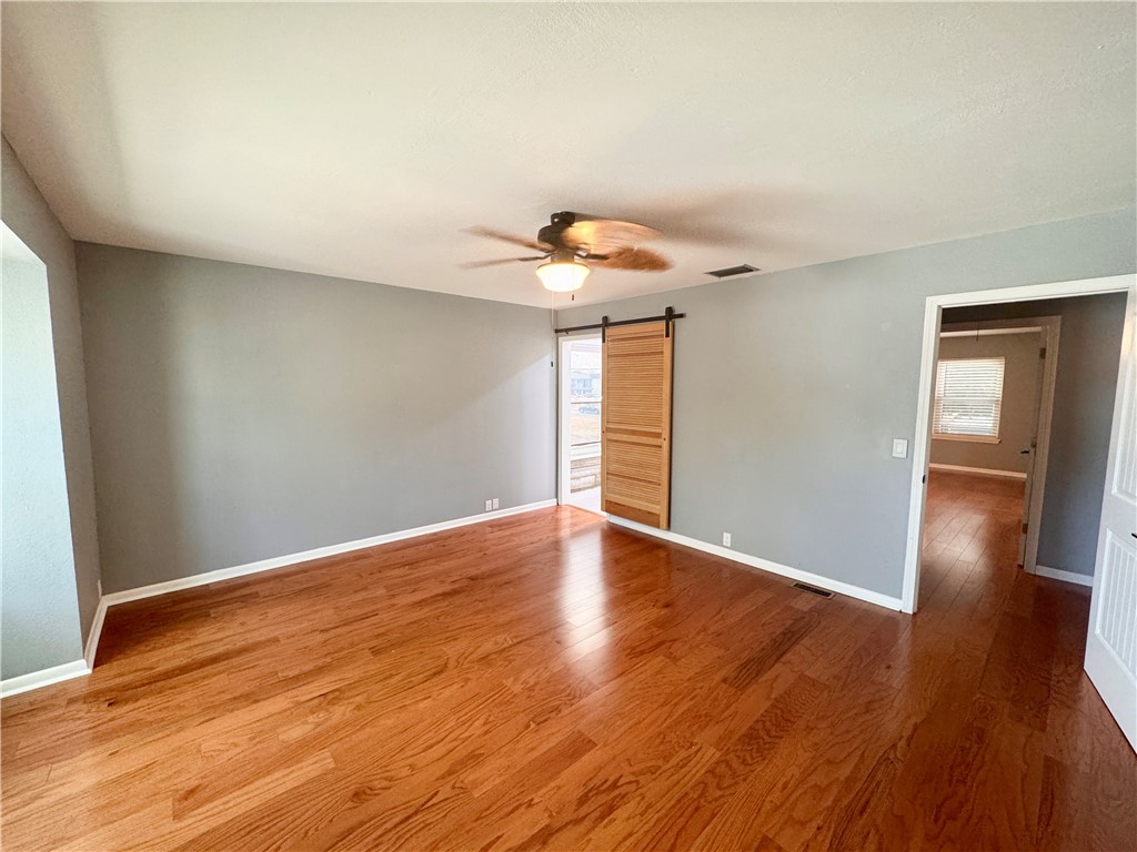 20 Townhouse Property Photo 20
