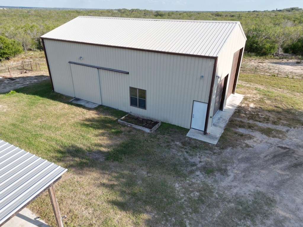 100 County Road 305 Property Photo 33