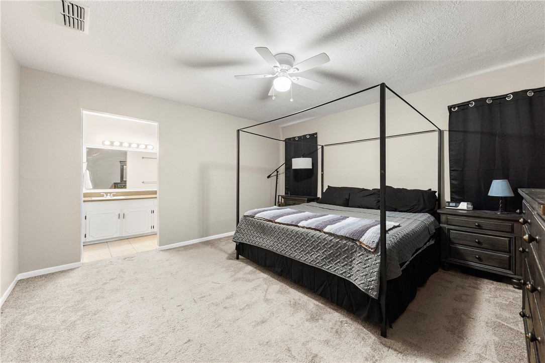 123 W Janin Circ Property Photo 12