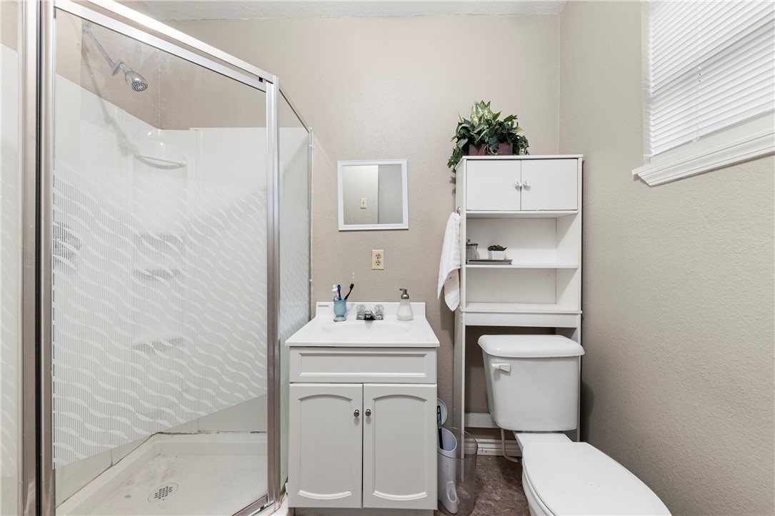 123 W Janin Circ Property Photo 20