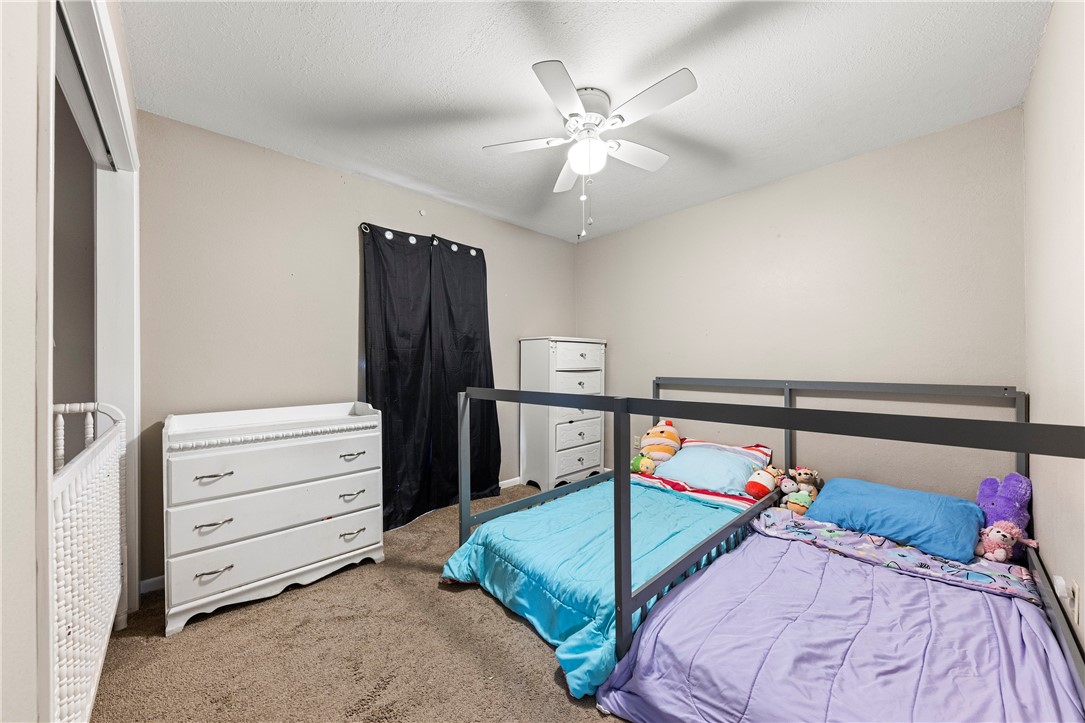123 W Janin Circ Property Photo 22