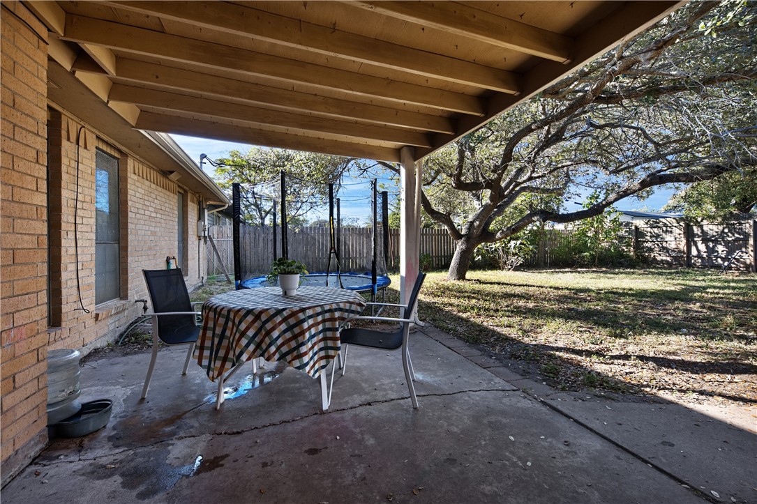 123 W Janin Circ Property Photo 30