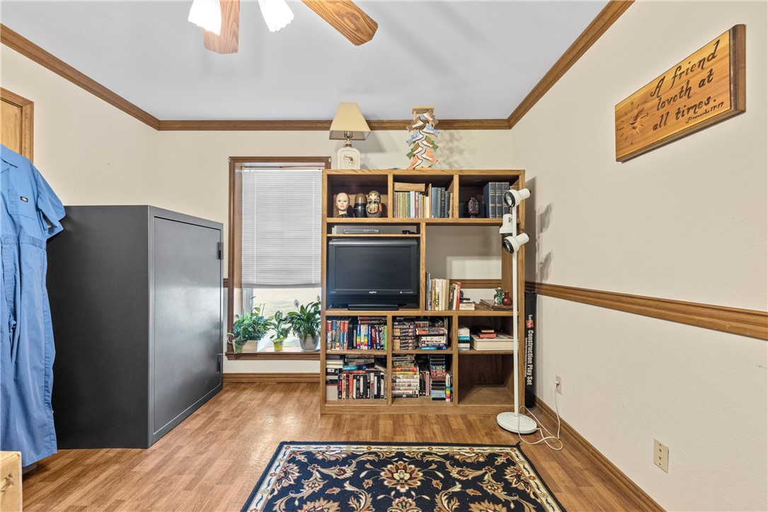 13789 Fm 1944 Property Photo 21
