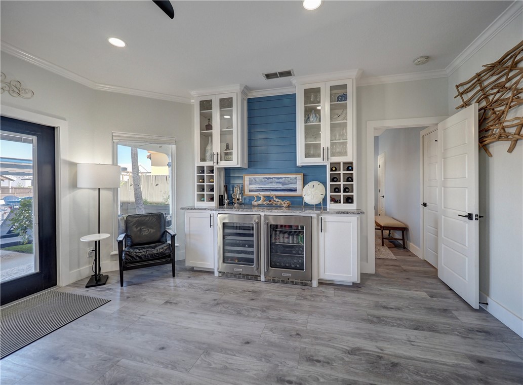 15905 Punta Bonaire Dr Property Photo 6